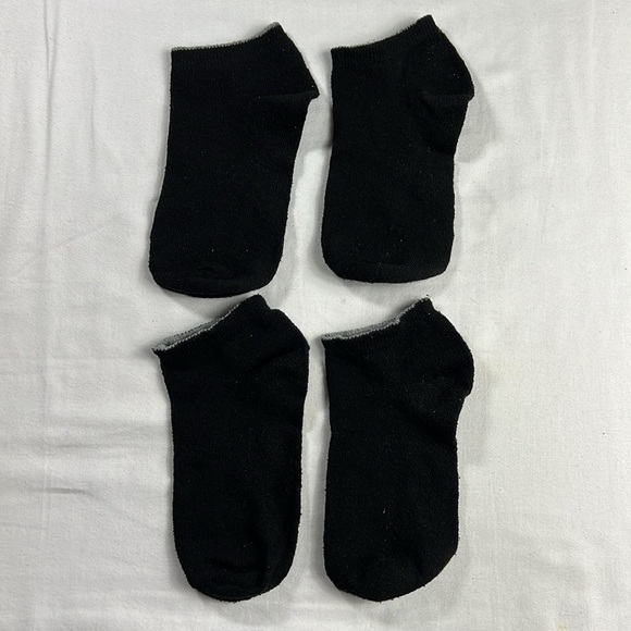 8 Pair Assorted Styles Socks - Picture 12 of 13